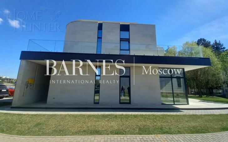 2-этажный коттедж 340 м² без отделки