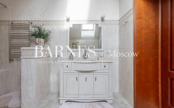 2-этажный коттедж 471 м² с отделкой