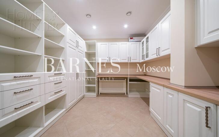 2-этажный коттедж 2 141 м² с отделкой