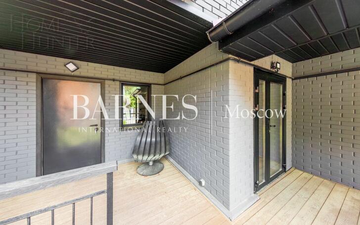 2-этажный коттедж 370 м² с отделкой