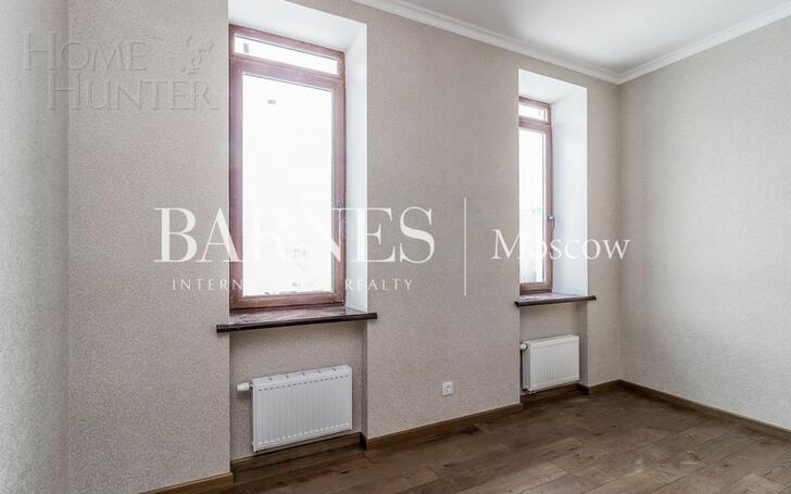 2-этажный коттедж 300 м² с отделкой