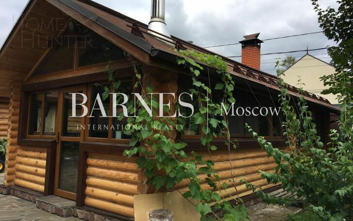3-этажный коттедж 790 м² с отделкой