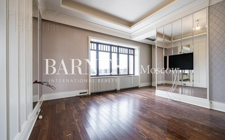 2-этажный коттедж 1 244 м² с отделкой