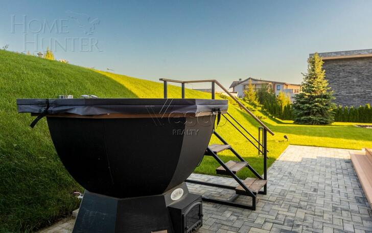 2-этажный коттедж 250 м² с отделкой