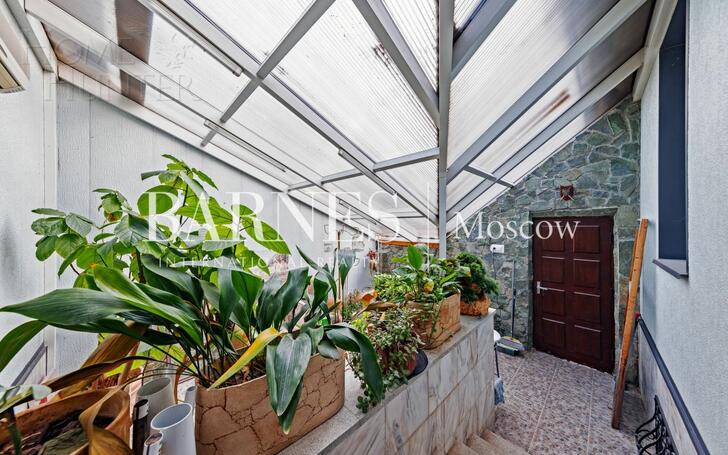 2-этажный коттедж 420 м² с отделкой