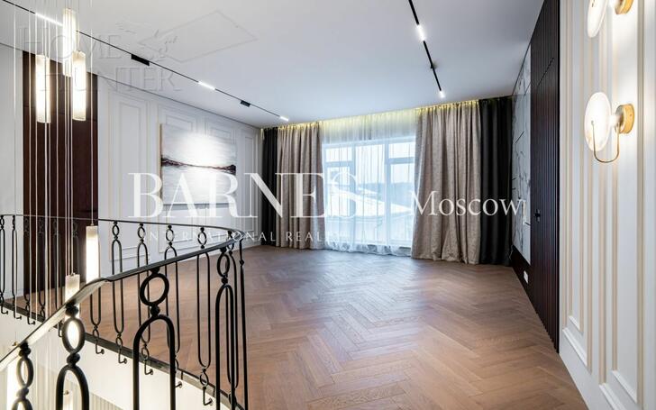 2-этажный коттедж 491 м² с отделкой