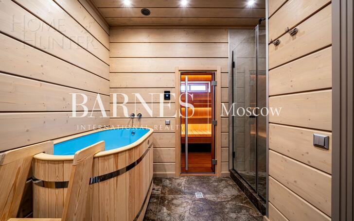 2-этажный коттедж 250 м² с отделкой