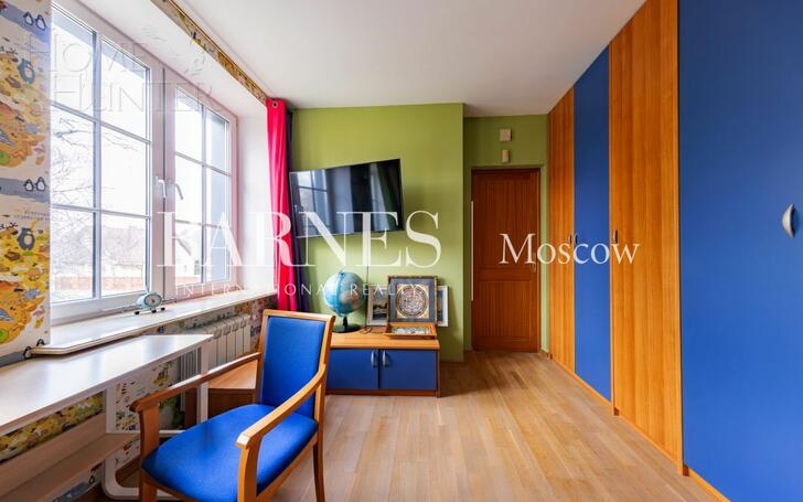 2-этажный коттедж 420 м² с отделкой