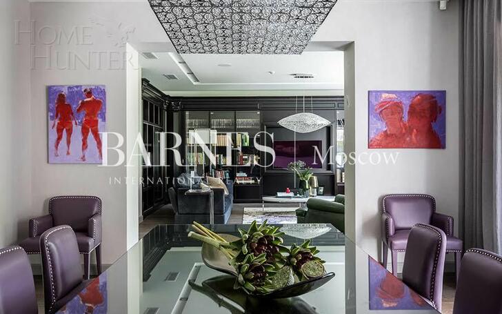 3-этажный коттедж 750 м² с отделкой