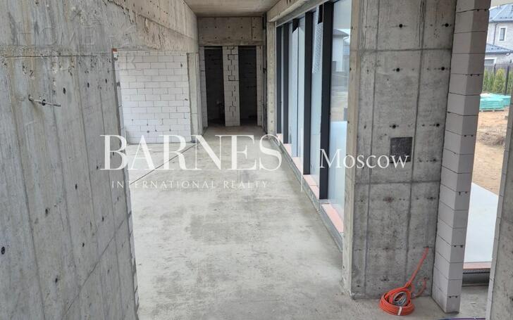 2-этажный коттедж 585 м² без отделки