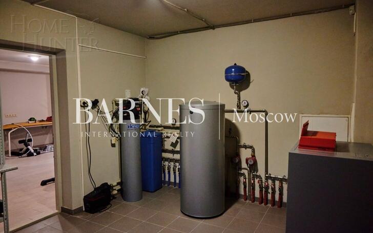 2-этажный таунхаус 295 м² с отделкой