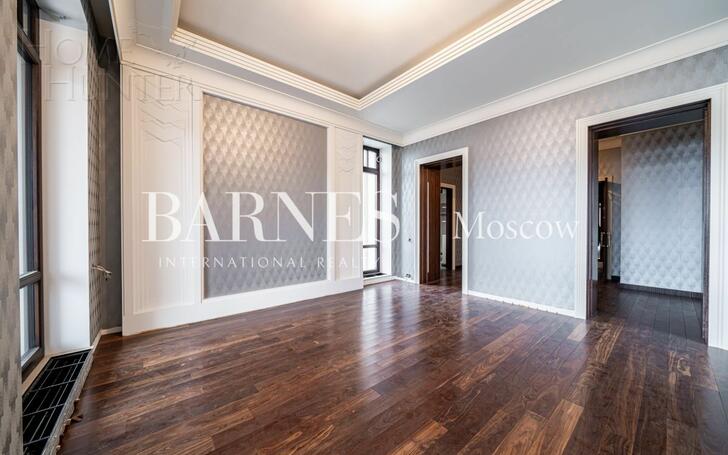 2-этажный коттедж 1 244 м² с отделкой