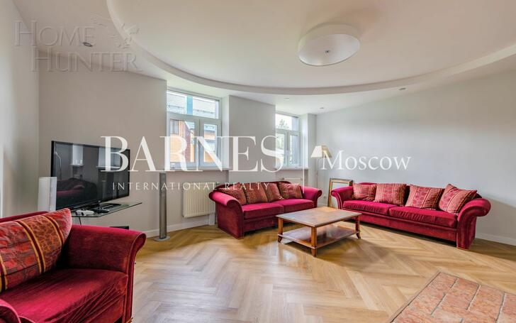 2-этажный коттедж 370 м² с отделкой