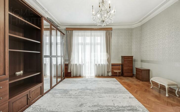 3-КОМН. КВАРТИРА С ОТДЕЛКОЙ 159.5 М² НА 5 ЭТАЖЕ
