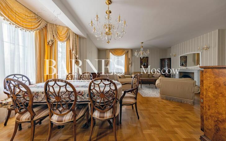 2-этажный коттедж 420 м² с отделкой