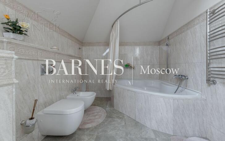 2-этажный коттедж 471 м² с отделкой