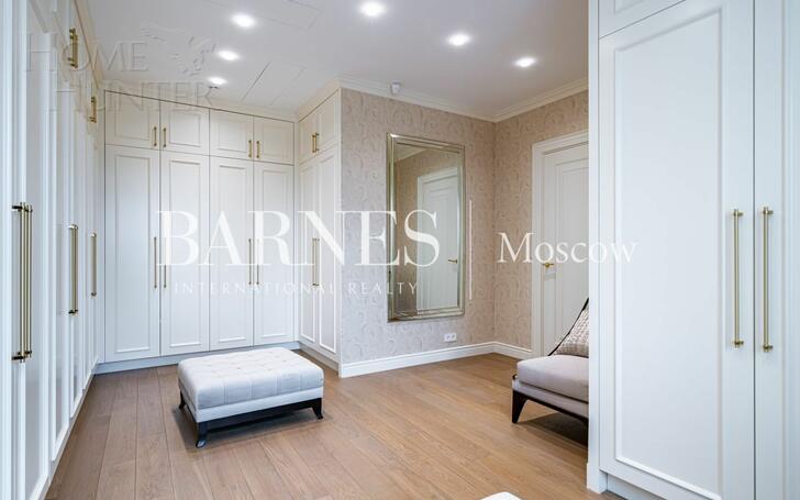 2-этажный коттедж 2 141 м² с отделкой