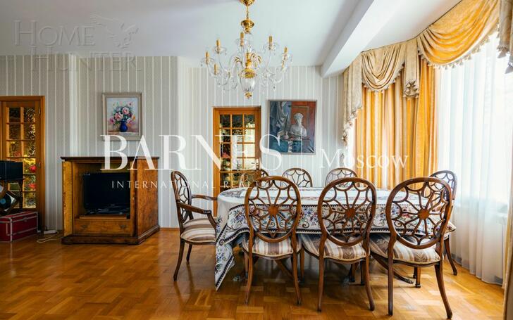 2-этажный коттедж 420 м² с отделкой