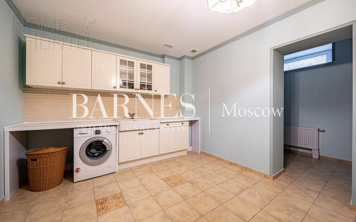 2-этажный коттедж 471 м² с отделкой