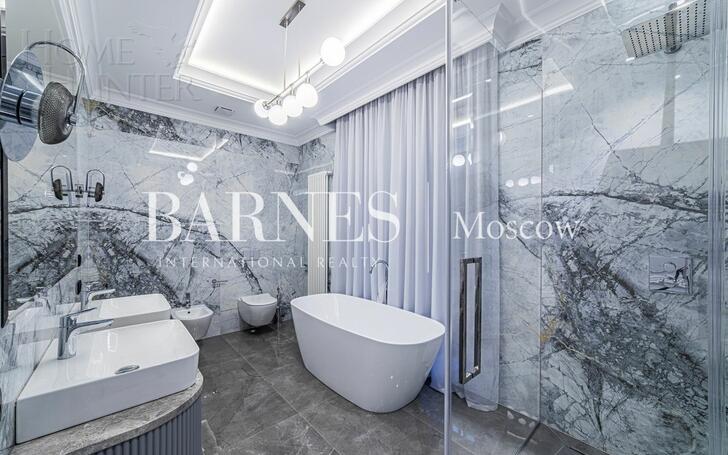 2-этажный коттедж 462 м² с отделкой