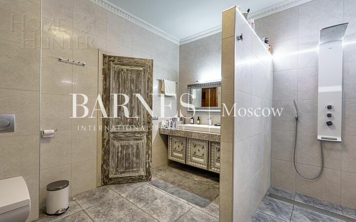2-этажный коттедж 1 150 м² с отделкой