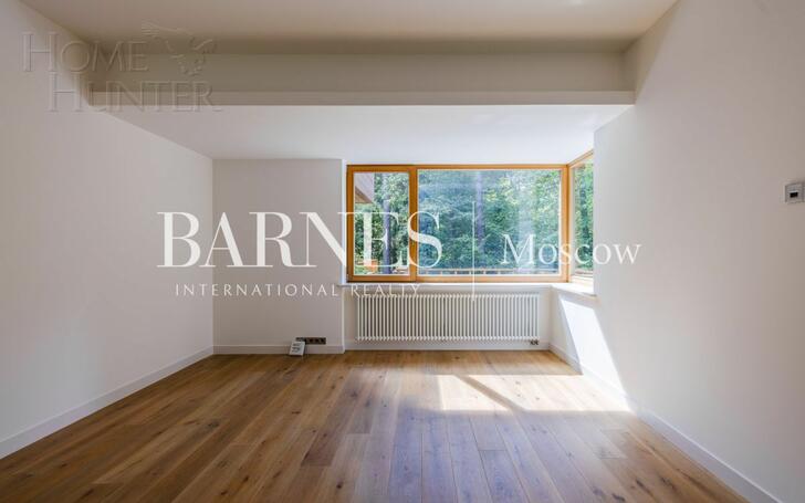 2-этажный коттедж 1 330 м² с отделкой