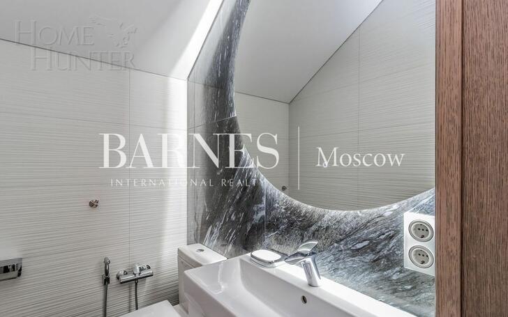 2-этажный коттедж 300 м² с отделкой