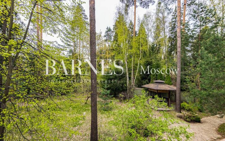 2-этажный коттедж 320 м² с отделкой