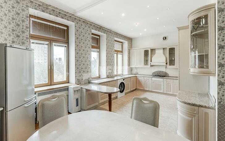 3-КОМН. КВАРТИРА С ОТДЕЛКОЙ 159.5 М² НА 5 ЭТАЖЕ