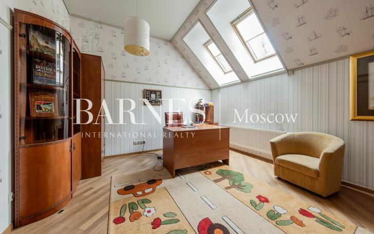 2-этажный коттедж 471 м² с отделкой