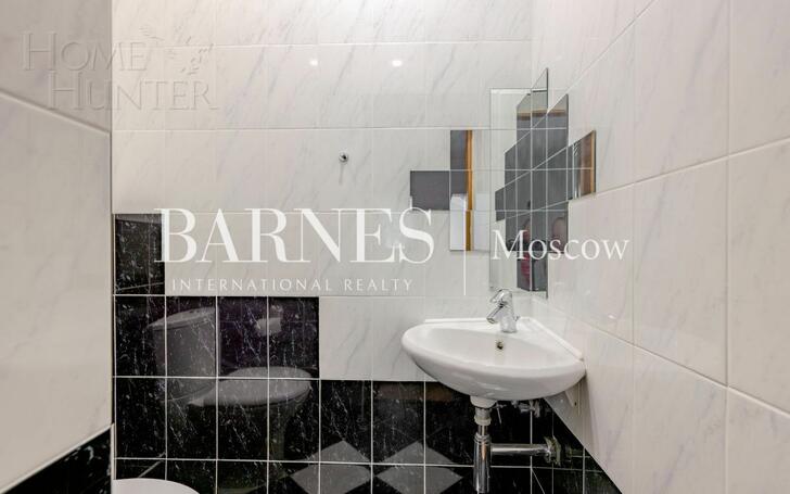 2-этажный коттедж 370 м² с отделкой