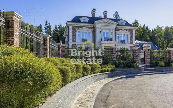 2-этажный коттедж 950 м² без отделки