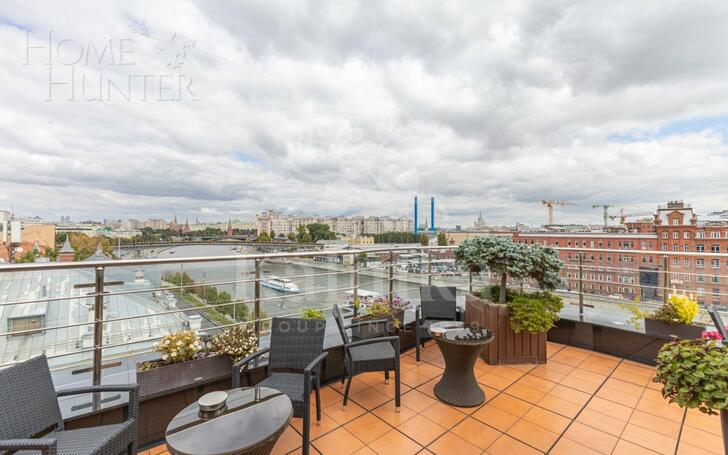 4-КОМН. КВАРТИРА С ОТДЕЛКОЙ 244 М² НА 4 ЭТАЖЕ
