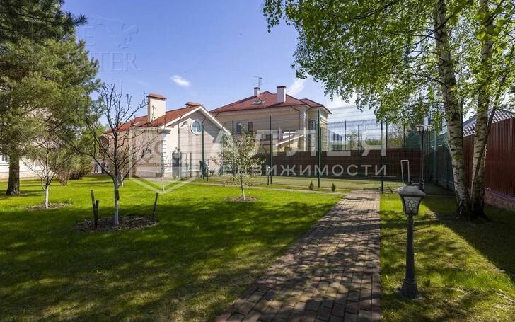 2-этажный коттедж 820 м² с отделкой