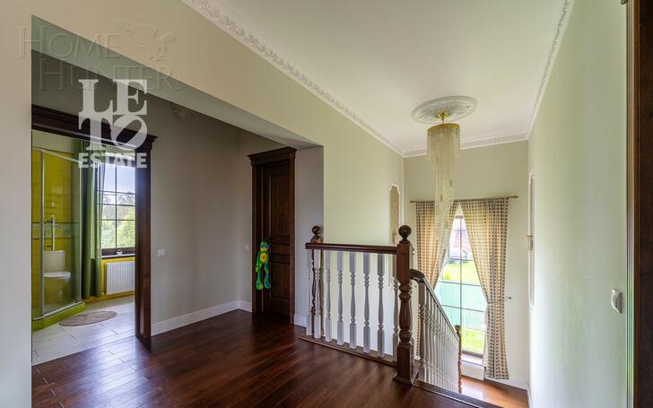 2-этажный коттедж 318.7 м² с отделкой
