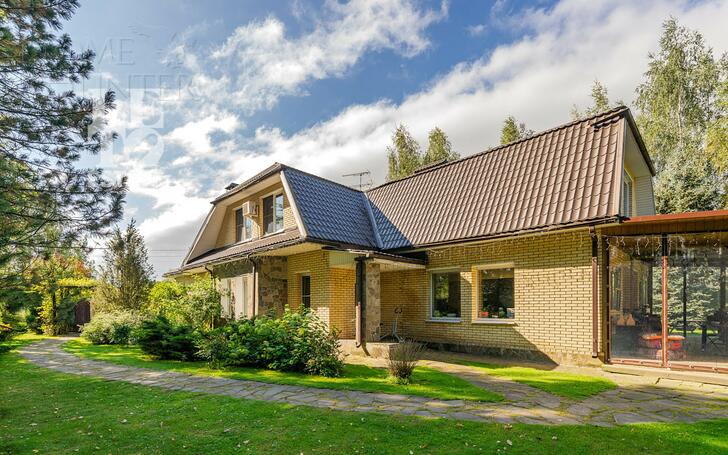 2-этажный коттедж 406 м² с отделкой