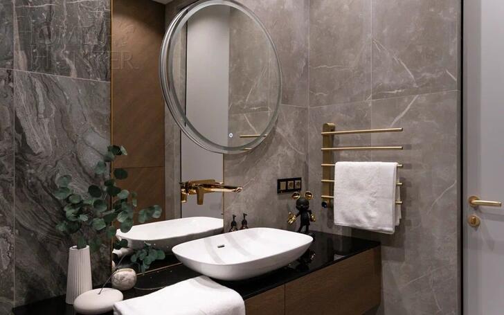 5-КОМН. КВАРТИРА С ОТДЕЛКОЙ 200 М² НА 6 ЭТАЖЕ