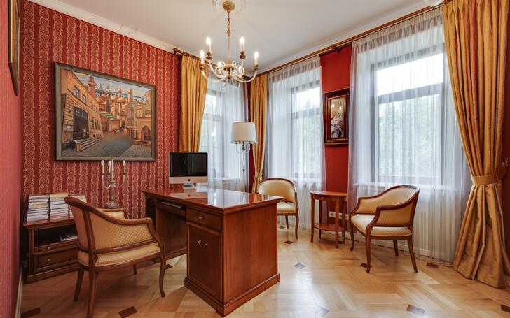 2-этажный коттедж 550 м² с отделкой