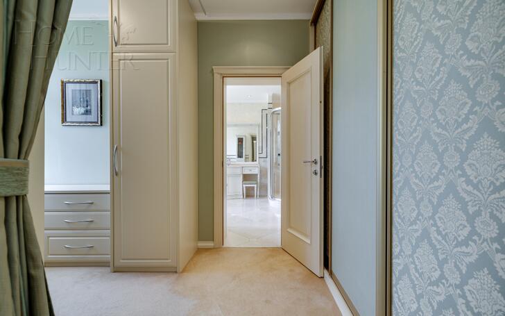 2-этажный коттедж 550 м² с отделкой