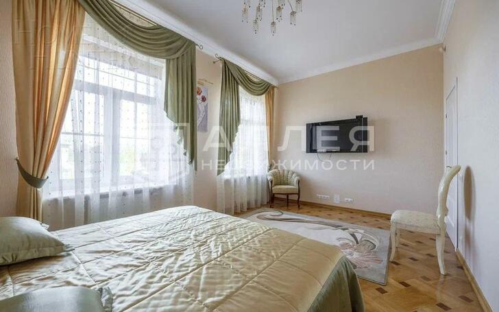 2-этажный коттедж 820 м² с отделкой