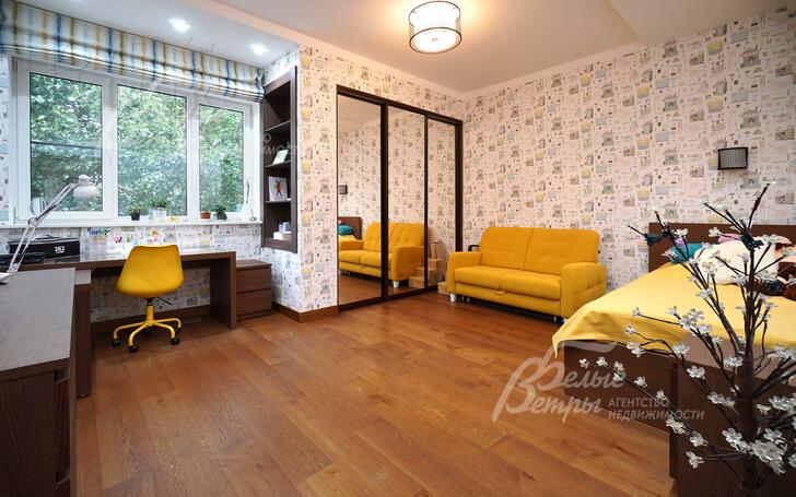 2-этажный коттедж 500 м² с отделкой