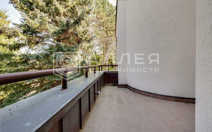 2-этажный коттедж 750 м² с отделкой