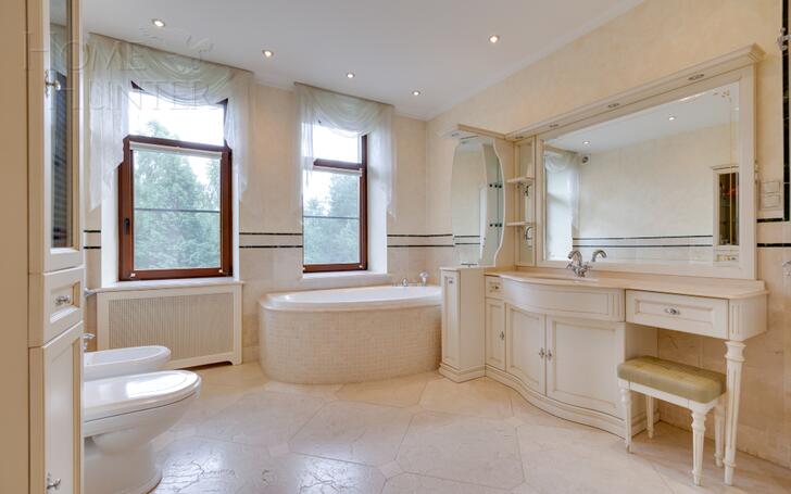 2-этажный коттедж 550 м² с отделкой
