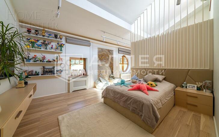 2-этажный коттедж 1 350 м² с отделкой