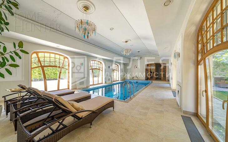 2-этажный коттедж 1 350 м² с отделкой