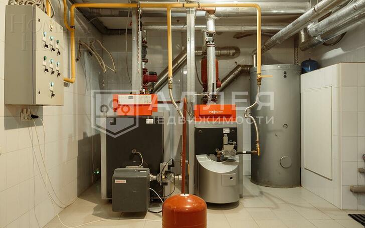 2-этажный коттедж 1 350 м² с отделкой