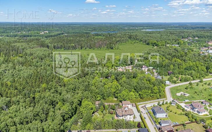 2-этажный коттедж 1 350 м² с отделкой