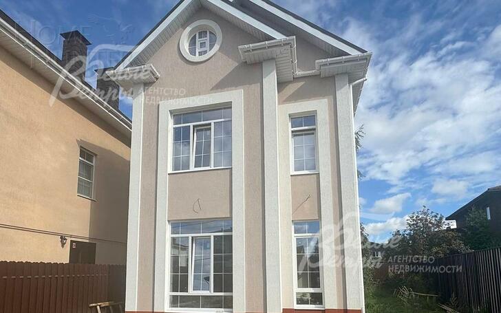 3-этажный коттедж 148 м² с отделкой