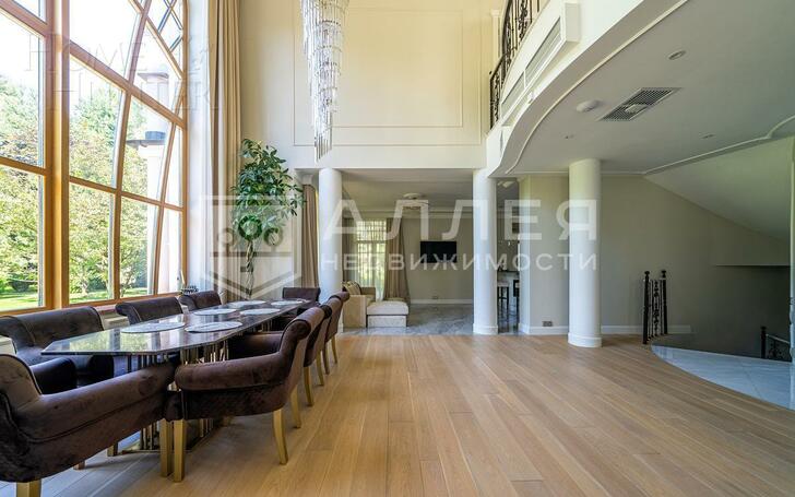 2-этажный коттедж 1 350 м² с отделкой