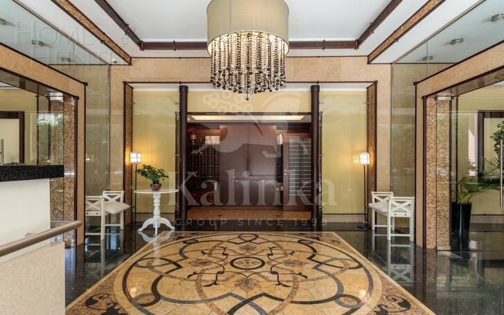 4-КОМН. КВАРТИРА С ОТДЕЛКОЙ 190 М² НА 3 ЭТАЖЕ